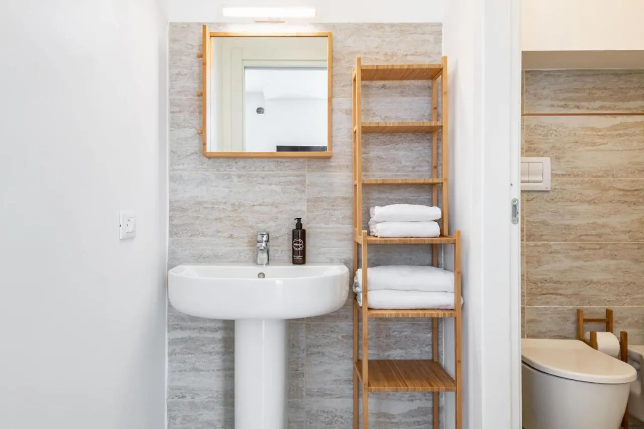 Appartamento RELSTAY - Porta Romana - Large Studio Milano